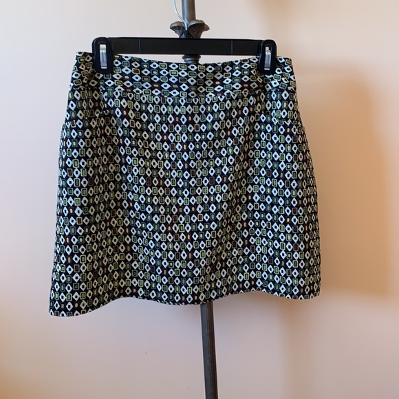Patterned Skirt - Picture 3 of 7